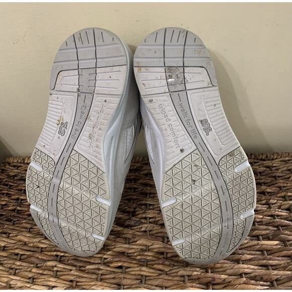 SAS Women’s Tour Mesh Gray Size 8 Wide Walking Shoes Made In USA Tripad Comfort - Picture 5 of 8